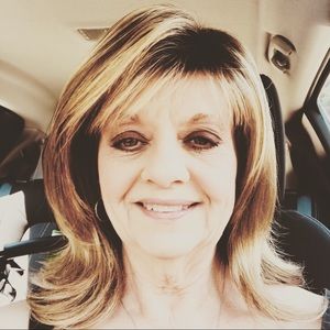 Meet your Posher, Luanne